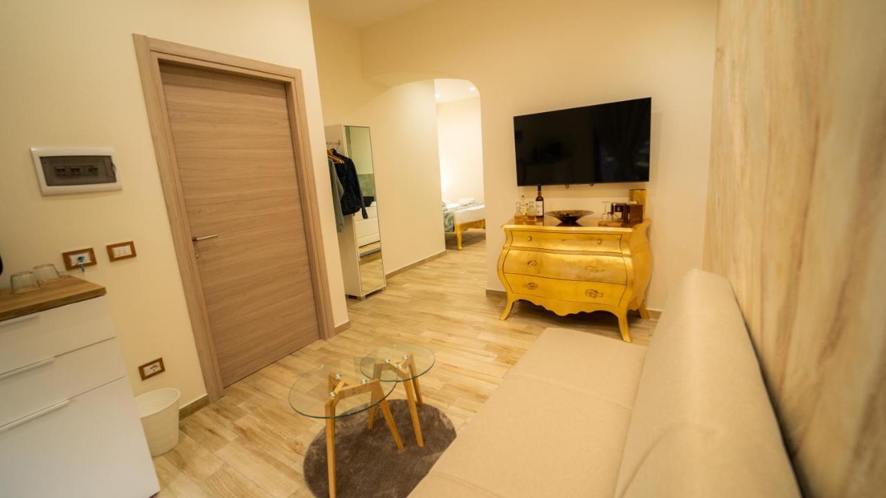 Sensoria Naxos Suites Giardini Naxos Exterior photo